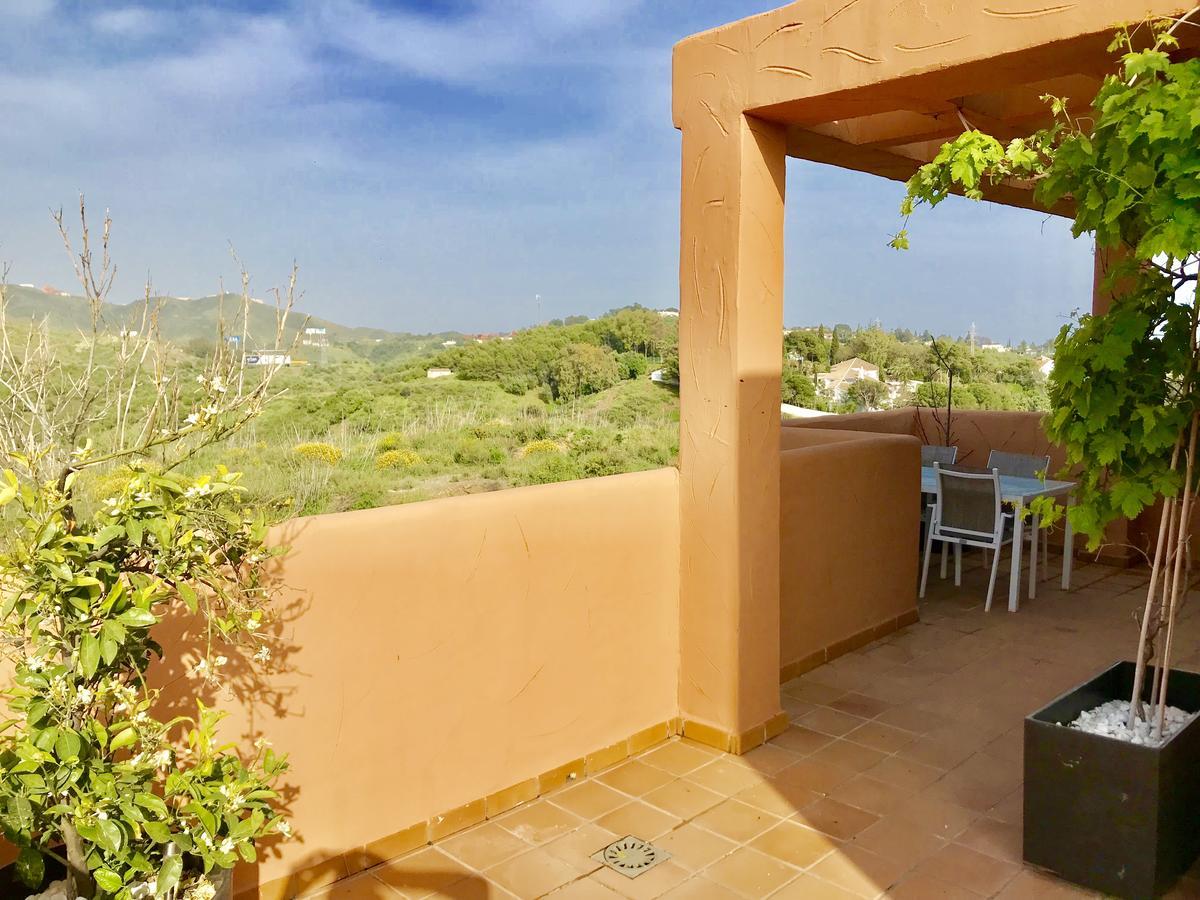 Apartamento The Elviria Penthouse,